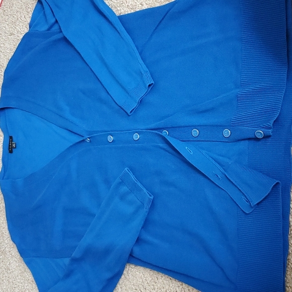 Talbots Girlfriend Cardigan Medium - Picture 3 of 3